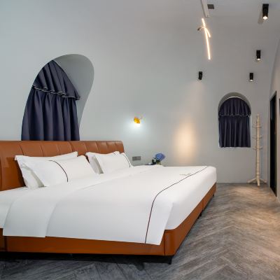 麻將套房（投影+獨立小院） 克萊鉑輕奢飯店（深圳國際會展中心店）優惠