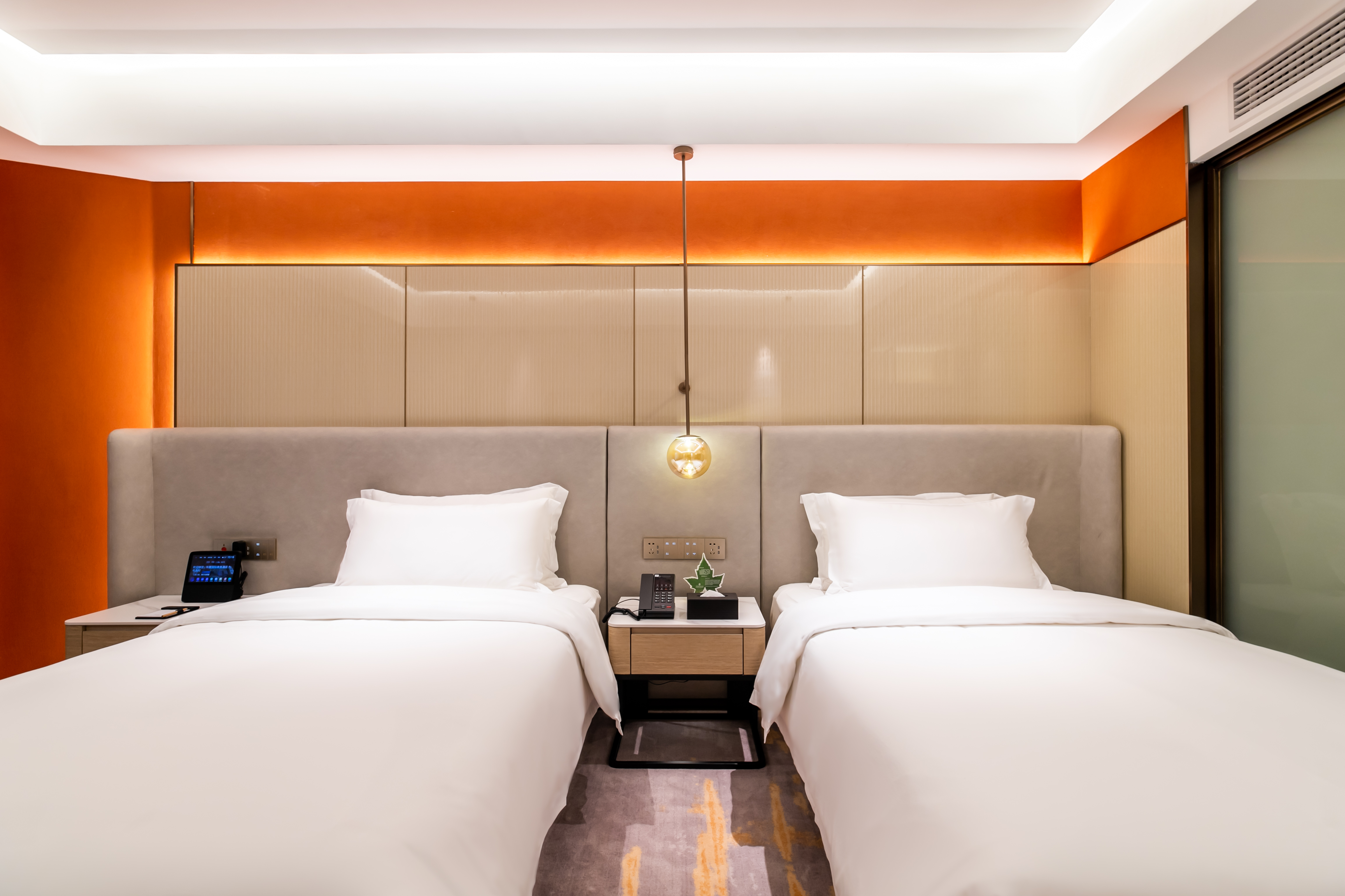 Landmark International Hotel(East Railway Station Tianhe Sport Center Branch)智能健康双床房（小度智能客控+敏飞洗护用品）