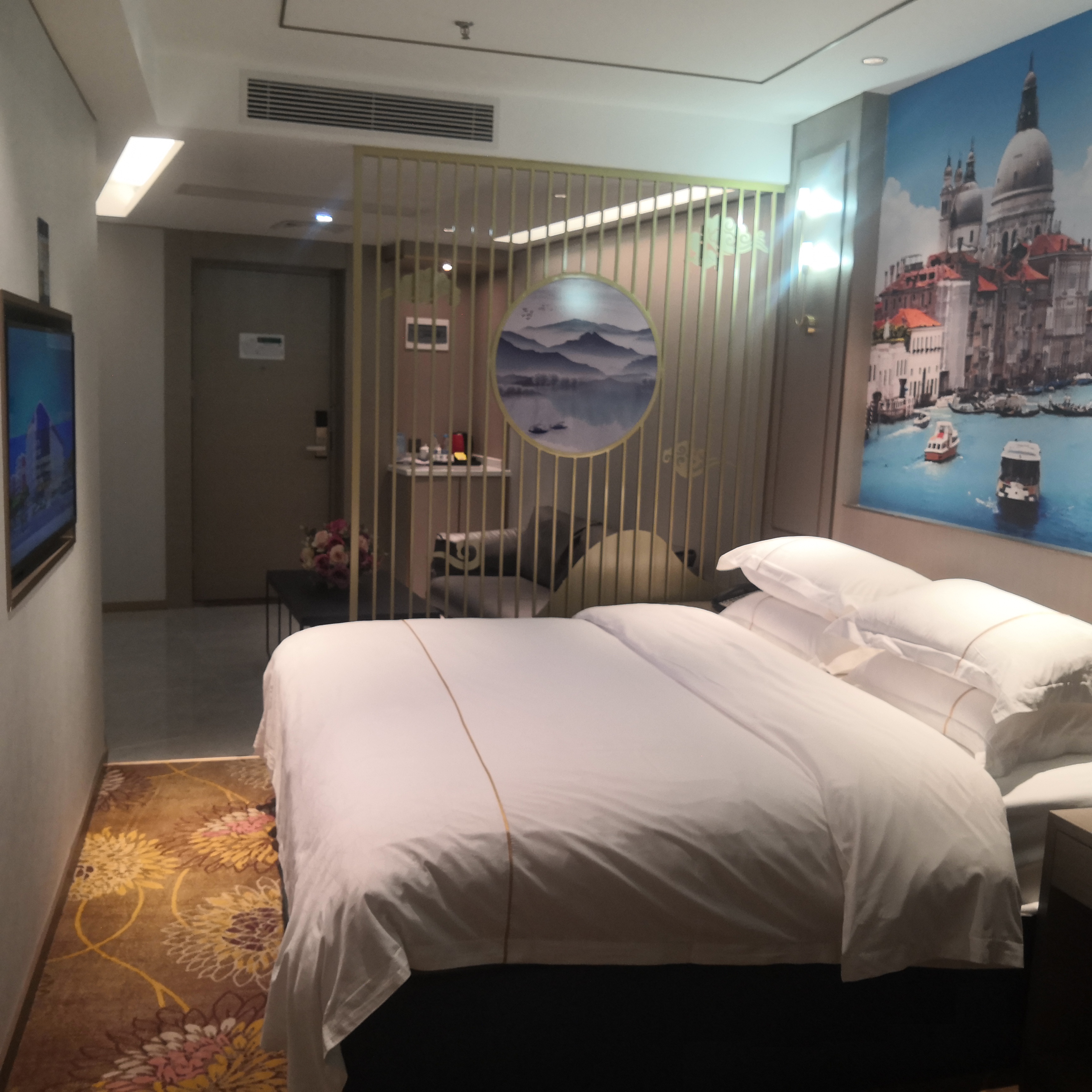 Calvin Hotel Guangzhou焕新智能套房（商务尊贵）