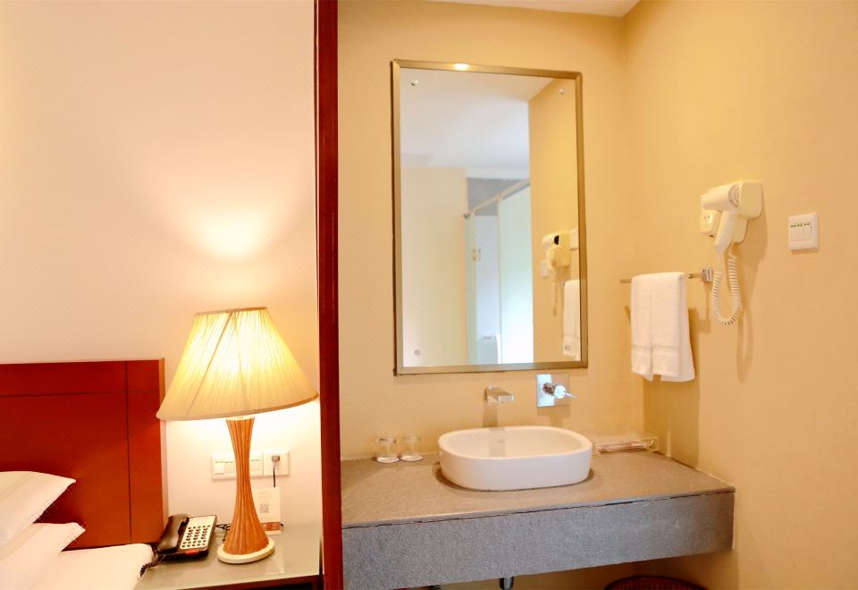 10号楼普通大床房