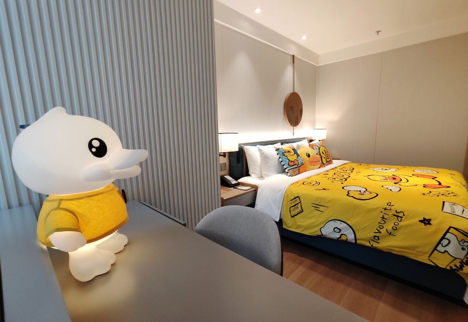 B.Duck-小黃鴨主題親子套房