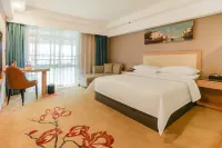 Vienna Classic Hotel (Huishui Huanledao)