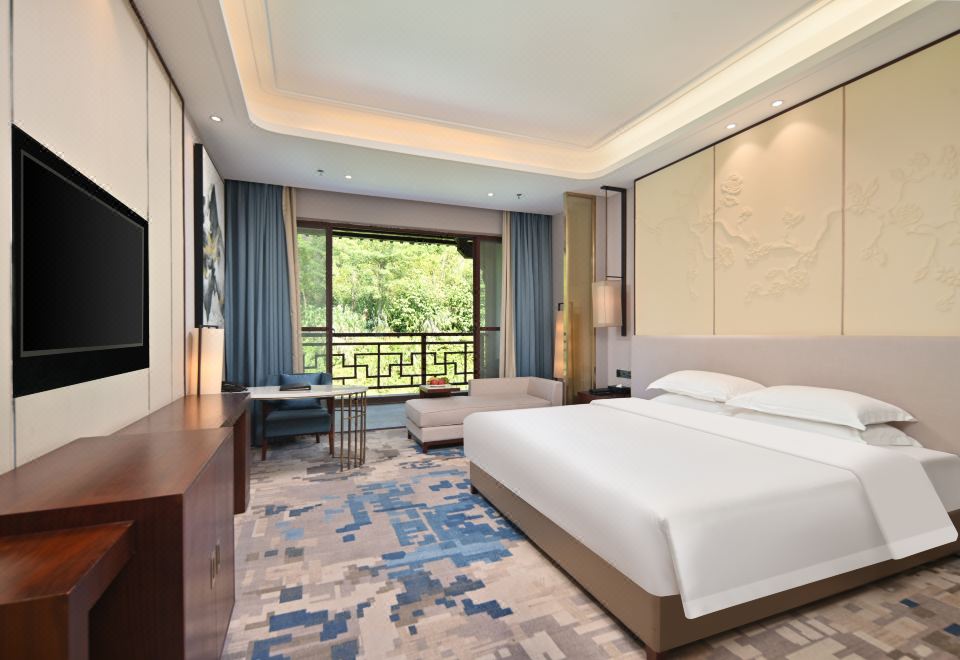 HezhouYuanboyuanHotSpringResortGuestroom (Double Bed)