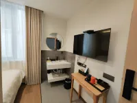 Panda Hotel