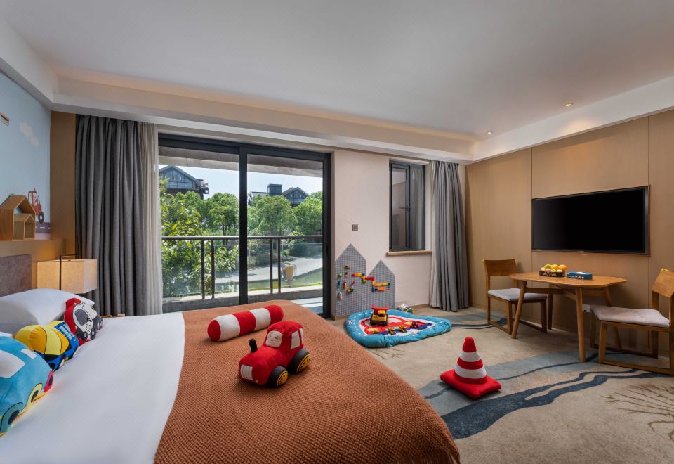 汽車庭院主題房