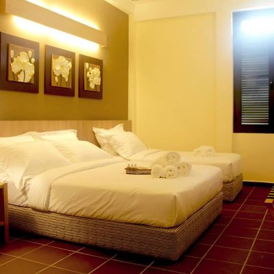 Bilik Triple Deluxe tanpa Tingkap Kupon Fomecs Boutique Hotel