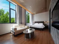 Biway Mansion Hotel (Puyang Jingkai Avenue Stadium Branch)
