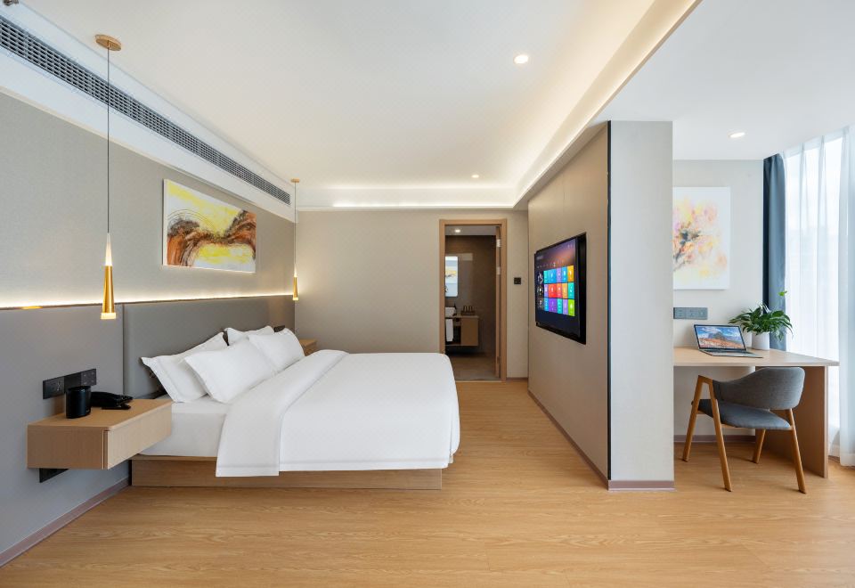 臻選大床房B（智能客控+全景落地窗+小冰箱+乾濕分離）