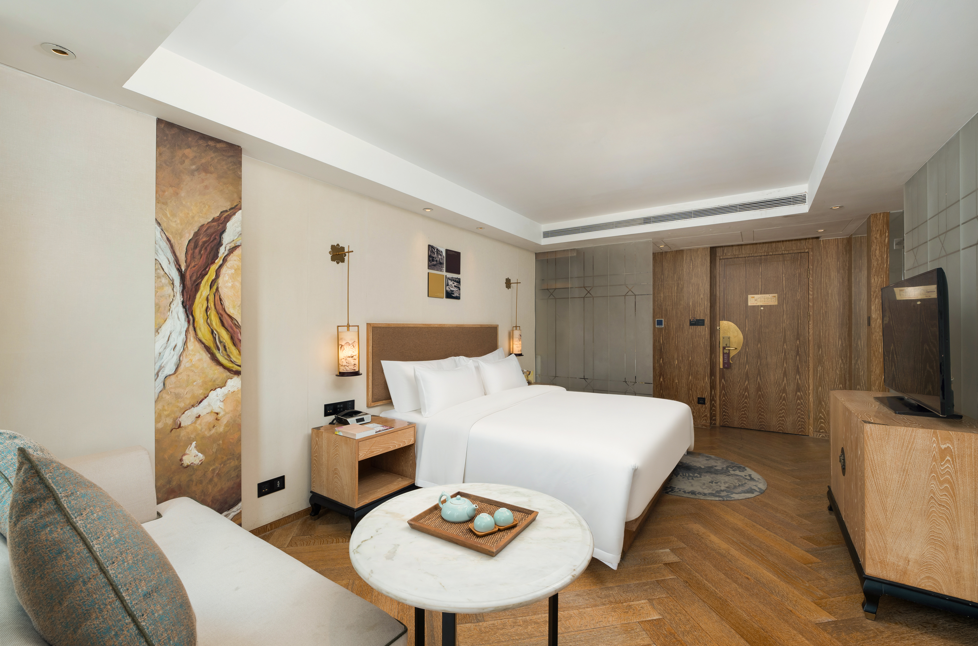 花殿·城景大床房（疗愈高奢洗护品+观景浴缸）