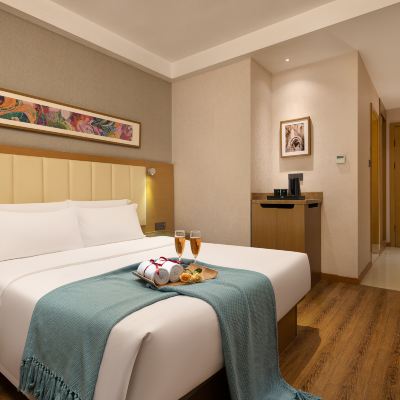 悠然大床房-乳膠床墊-乾濕分離-智能投屏-乳膠記憶枕 廣州北京路步行街中山紀念堂中青秋果飯店優惠