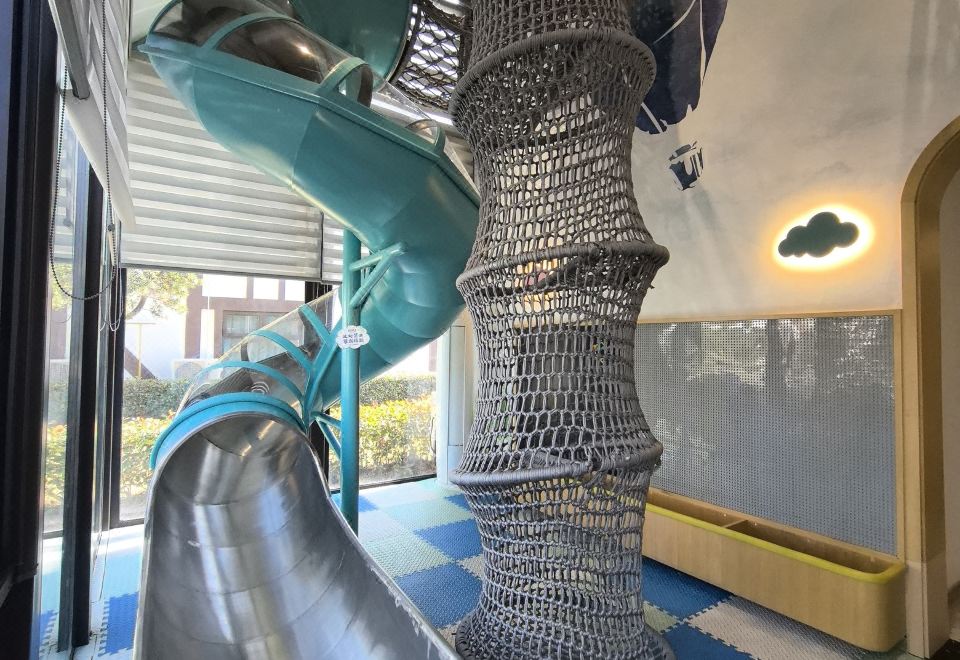 探享家亲子别墅三房一厅