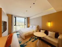 Huifeng Hotel 뤄핑 호텔