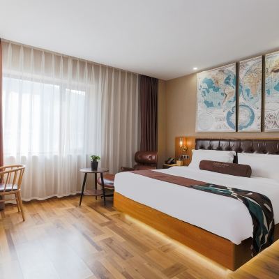 商務大床房（森林氧吧+賽諾床墊+負離子吹風機） 喆啡飯店（天津大悅城鼓樓地鐵站店）優惠