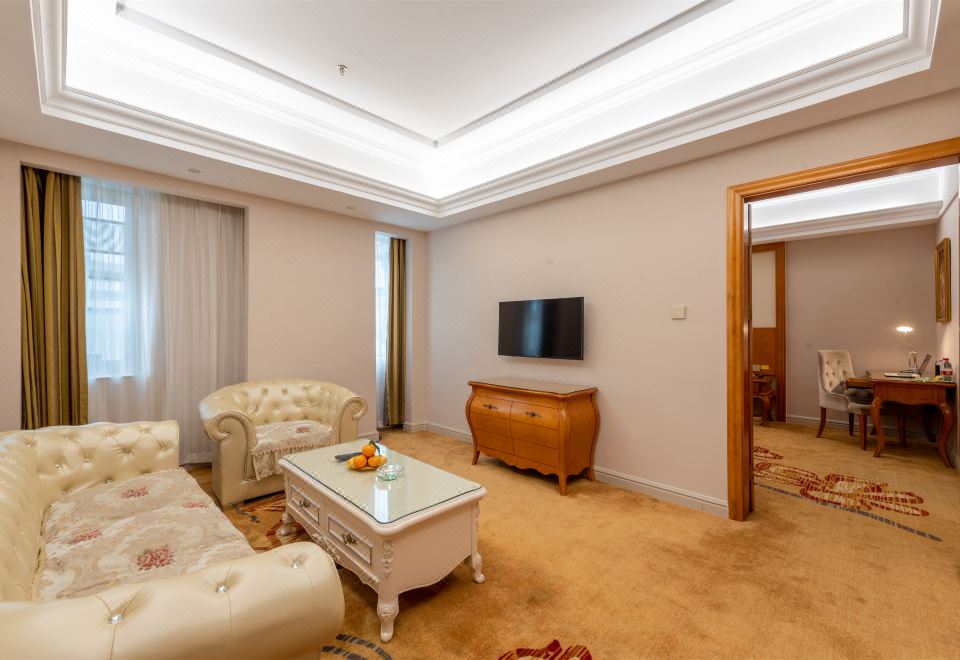 家庭套房（悠閑功夫茶具+靜音床墊）