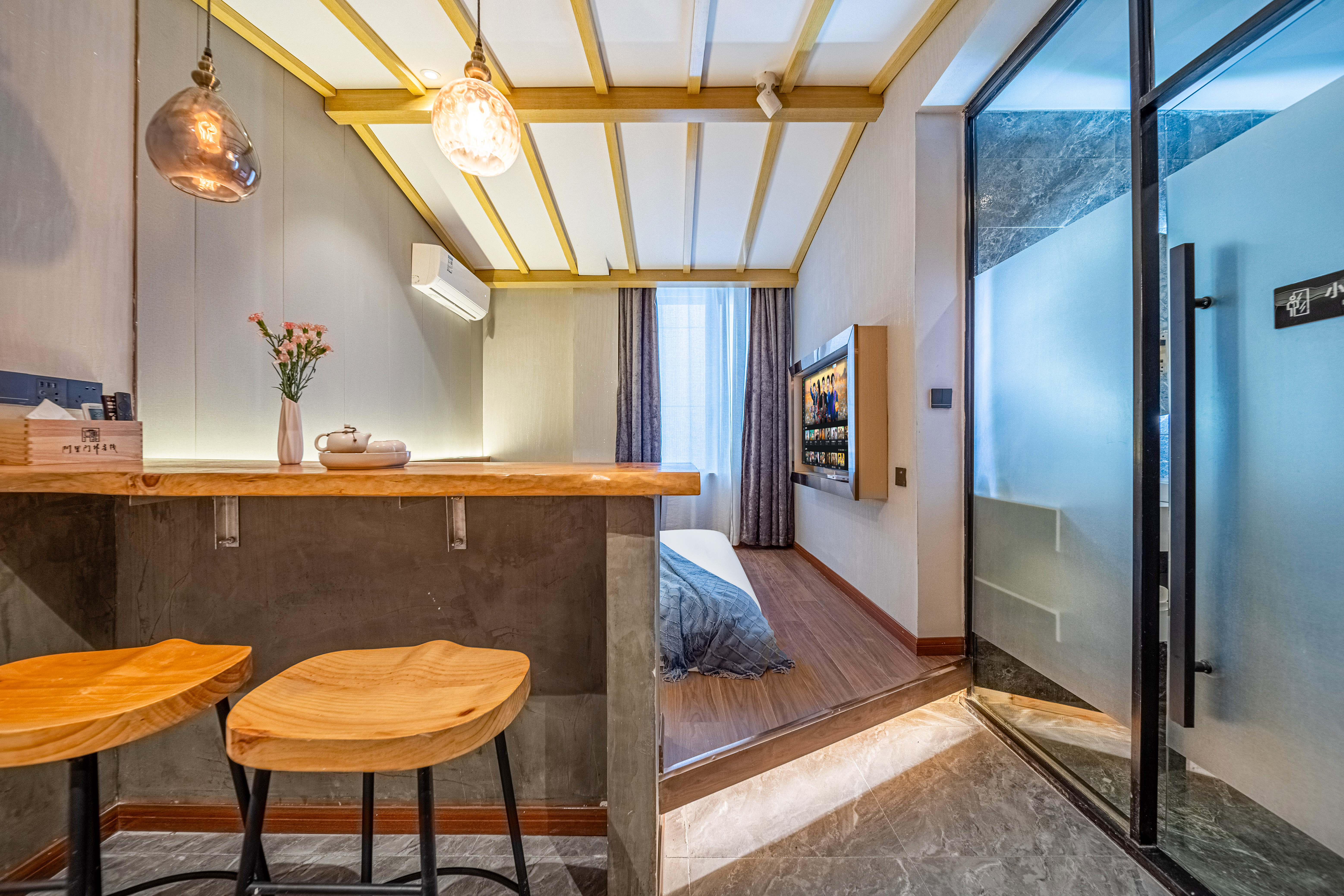 月白沉香·榻榻米房【舒睡好眠+雅致静逸】