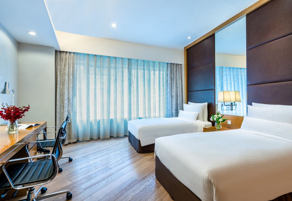 行政顶层套房（洗衣机+厨房+独立客厅+双衞）