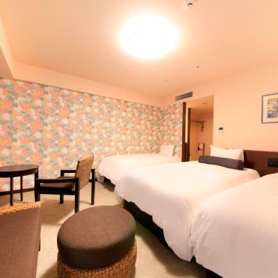 禁菸雙床房-3張床 里士滿那霸久茂地飯店優惠