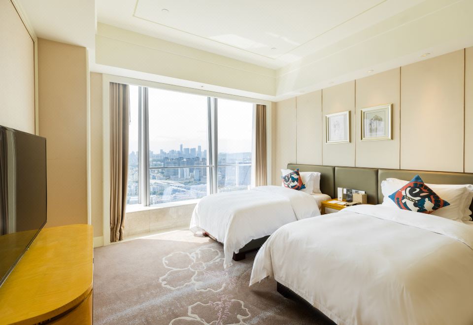 顶呱呱豪华家庭房（城市景观+三床一衞+亲子布置）