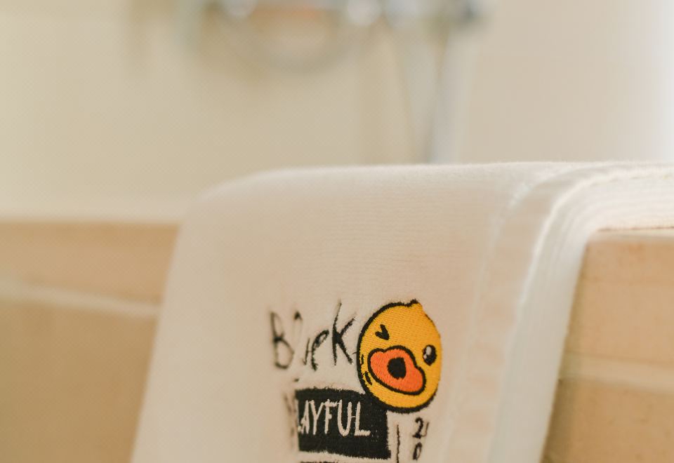 B Duck小黄鸭假日行政豪华主题房