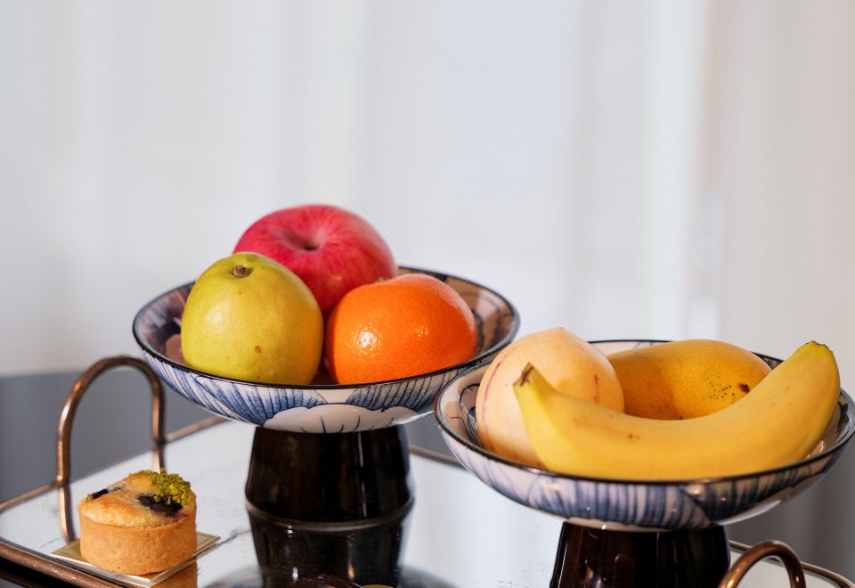 浪漫滿屋享270°贛江江景套房