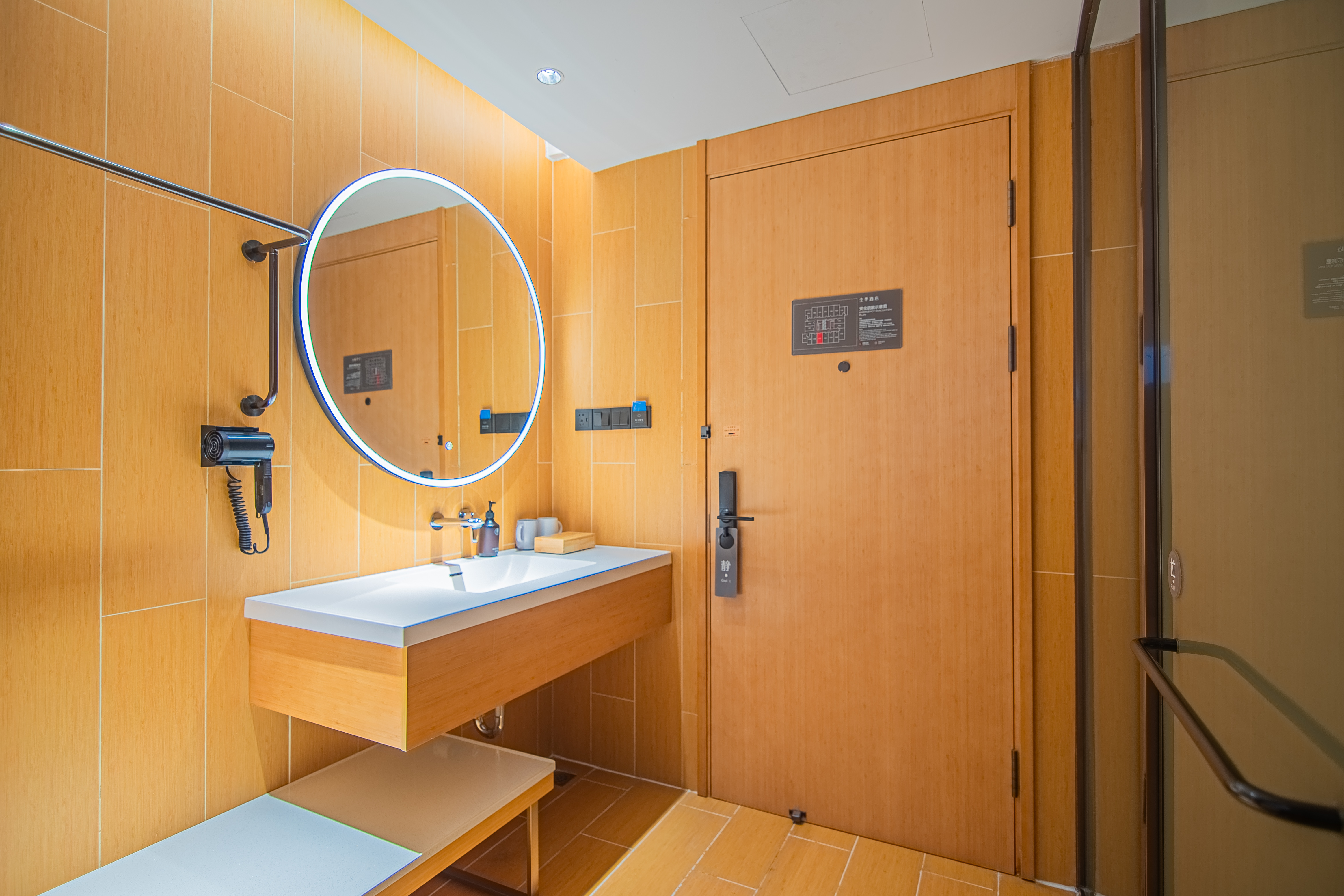 家庭房【花园景|温馨|宽敞|】