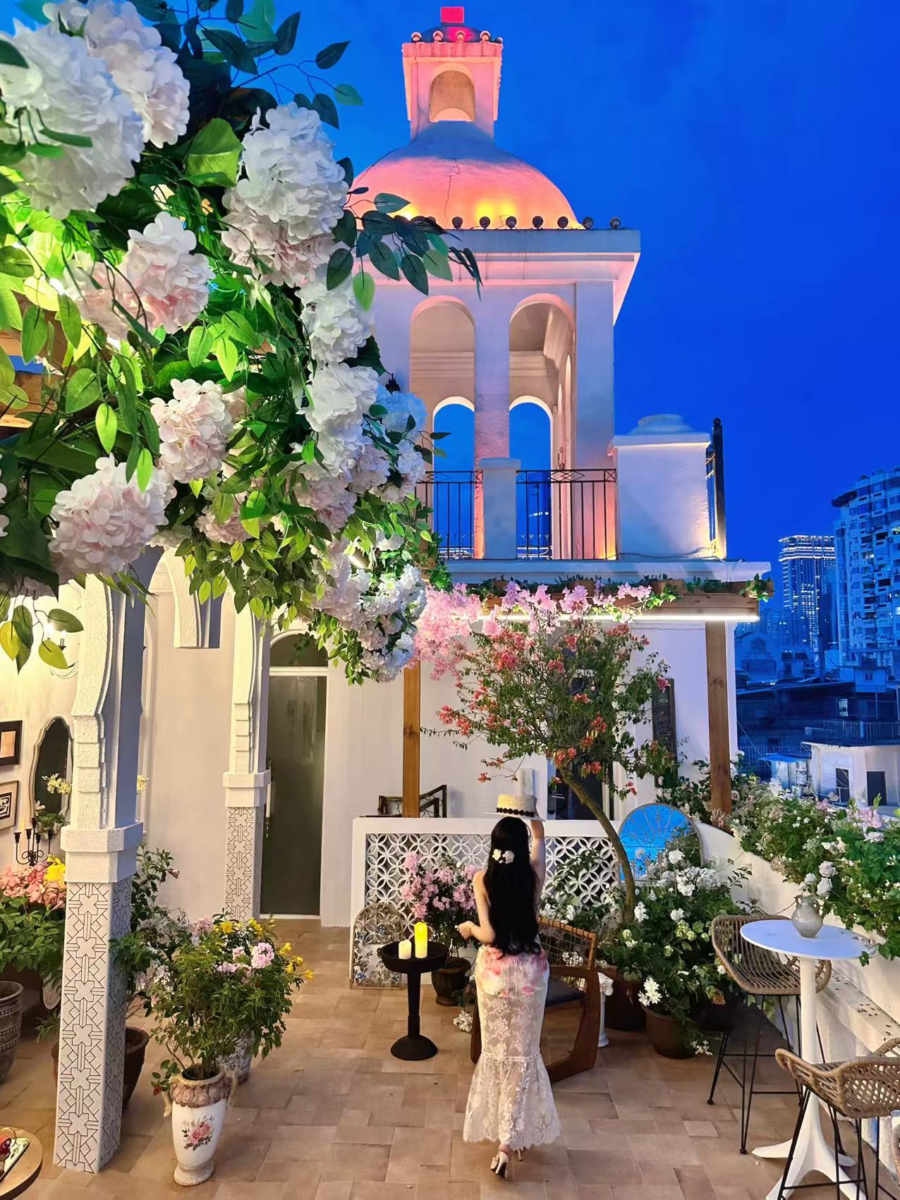 莫奈·南法古堡花园大床房（投影仪+浴缸+360度骑楼景