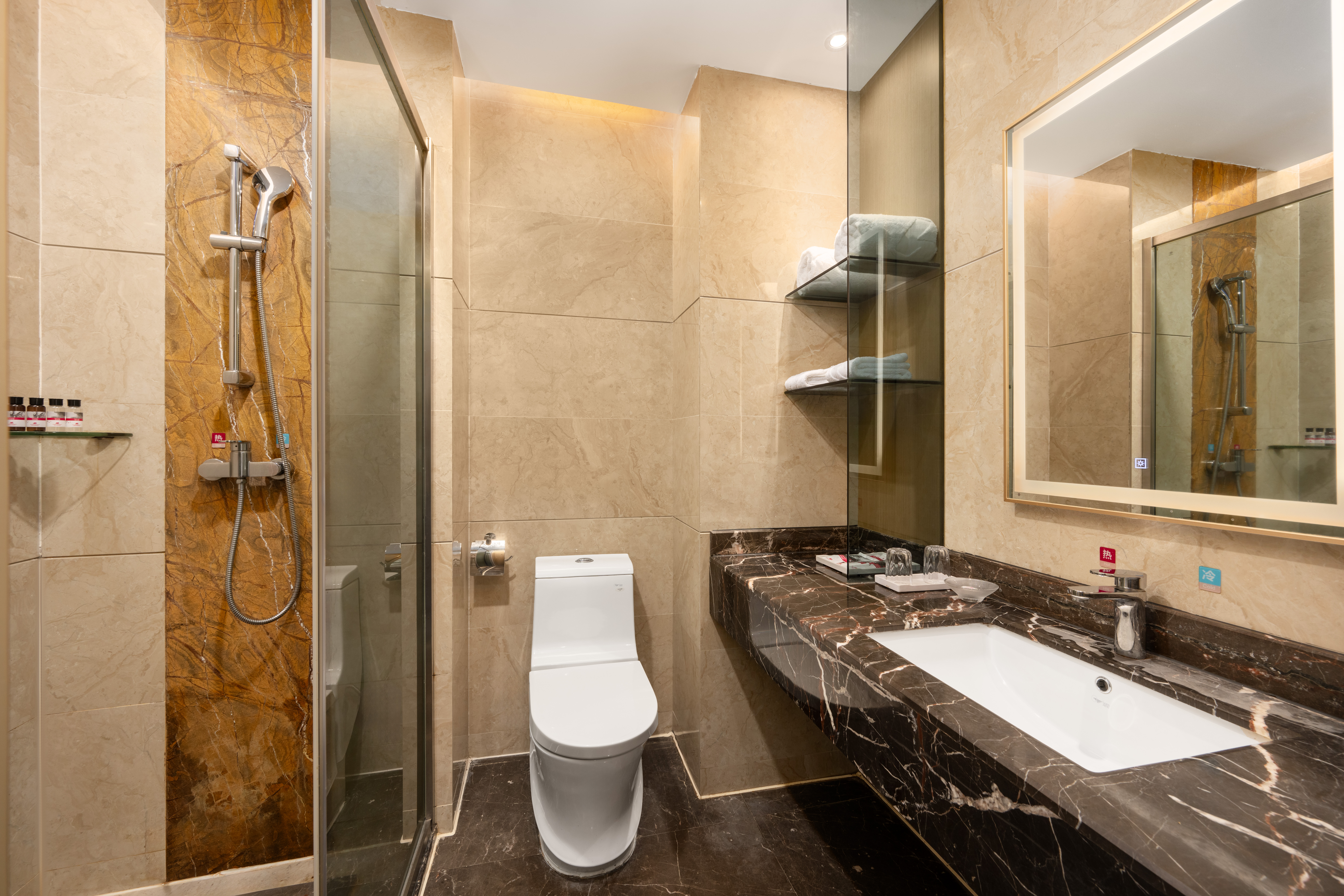 美思双床房（休闲办公+高品床垫+静谧空间）