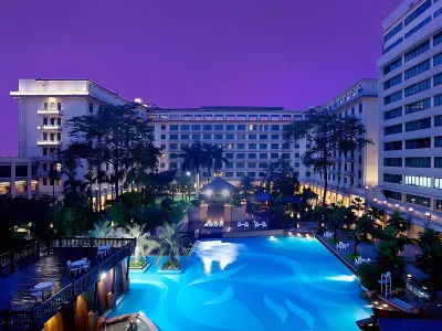 Dong Fang Hotel Отели в г. 