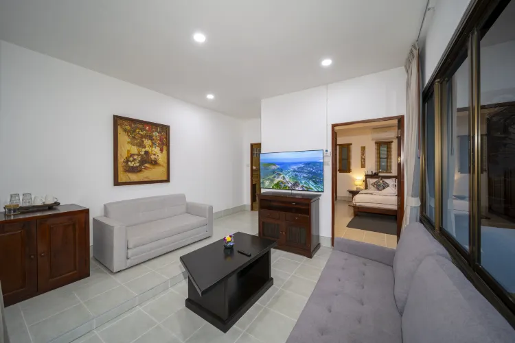 Deluxe King Room Villa Apartment Sea View With Balcony