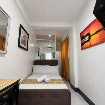 Queen Suite 207 LEGENDS HOTEL Promo Code