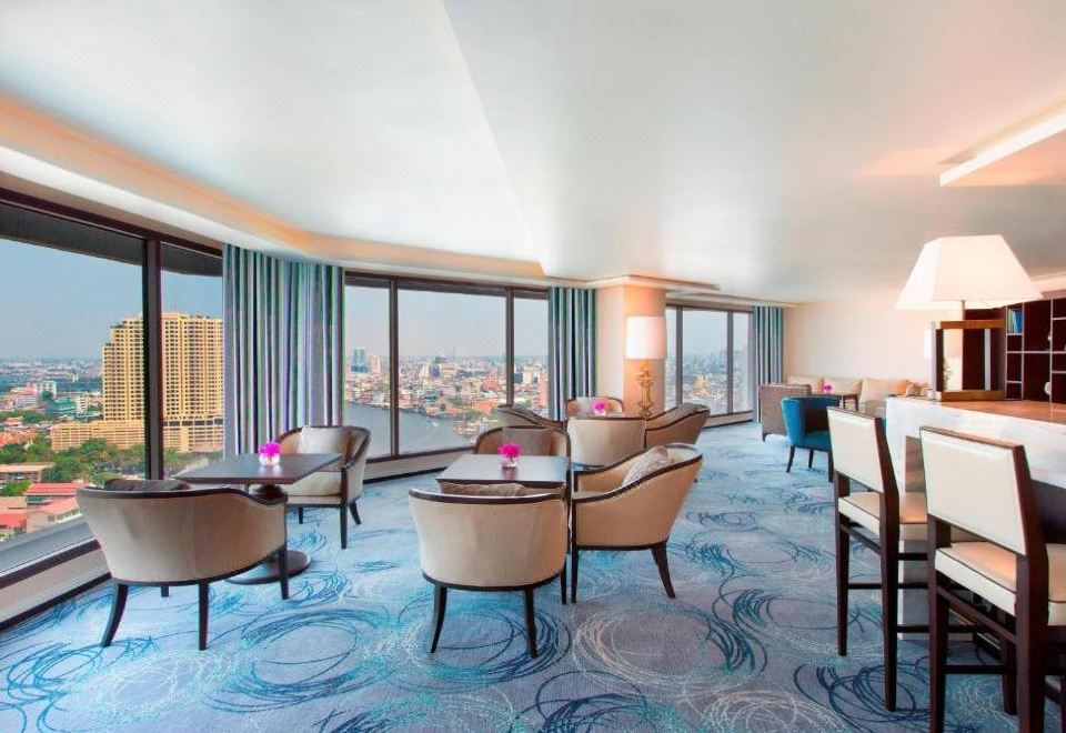 Royal Orchid Sheraton Hotel & TowersJunior Suite with riverview