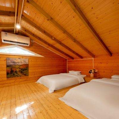 園景高級客房（三床） 迪茵湖湖畔度假小木屋優惠