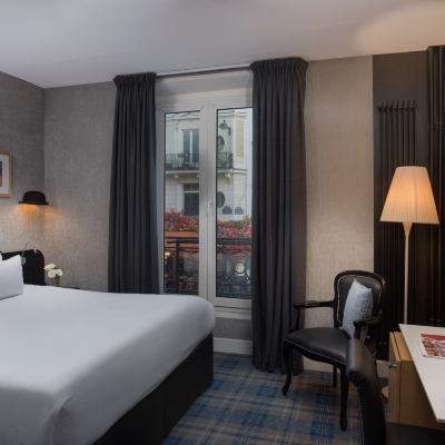 陽台高級房 巴黎歌劇院市郊NH飯店優惠