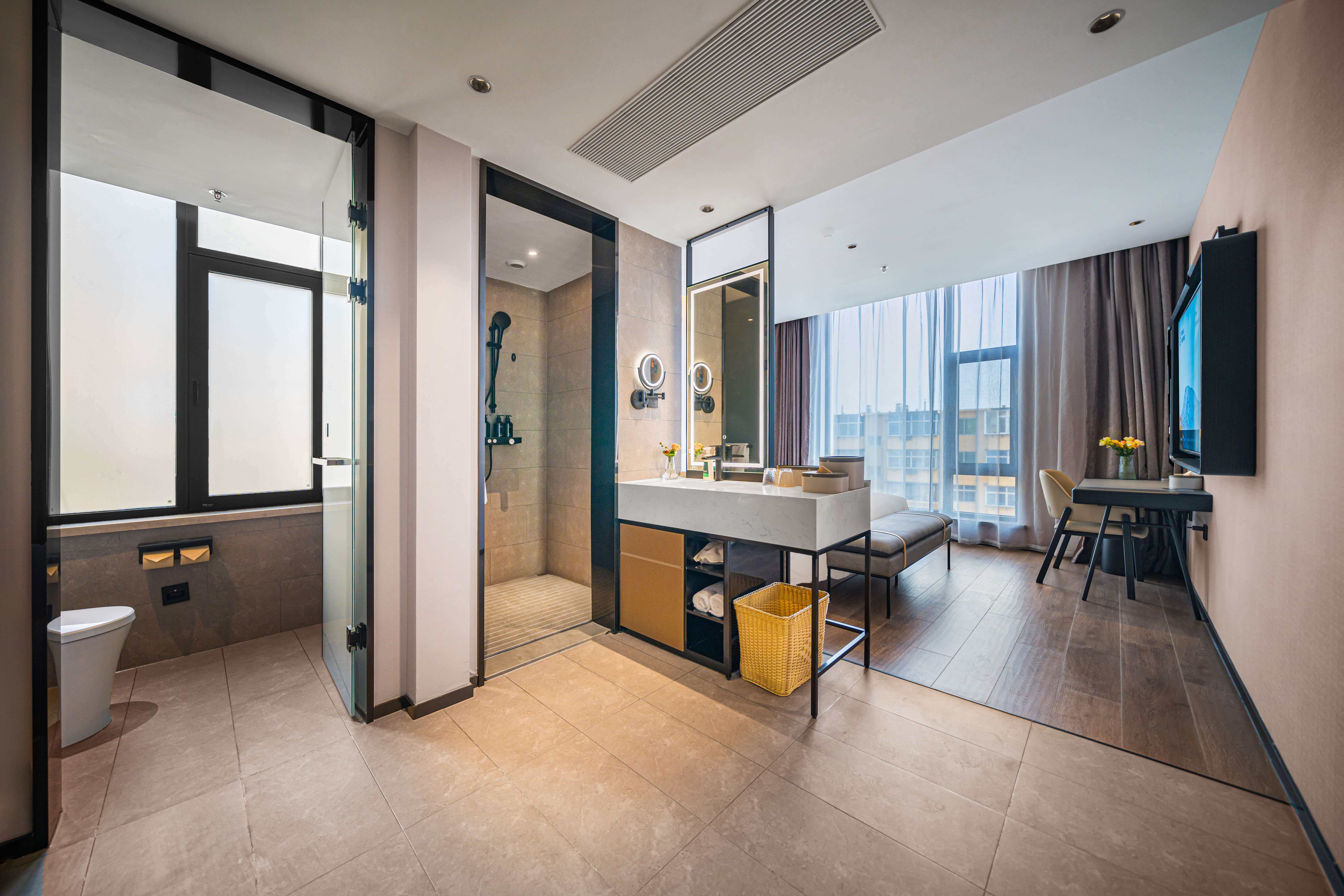 高级大床房（小冰箱+全屋智能+手机投屏）