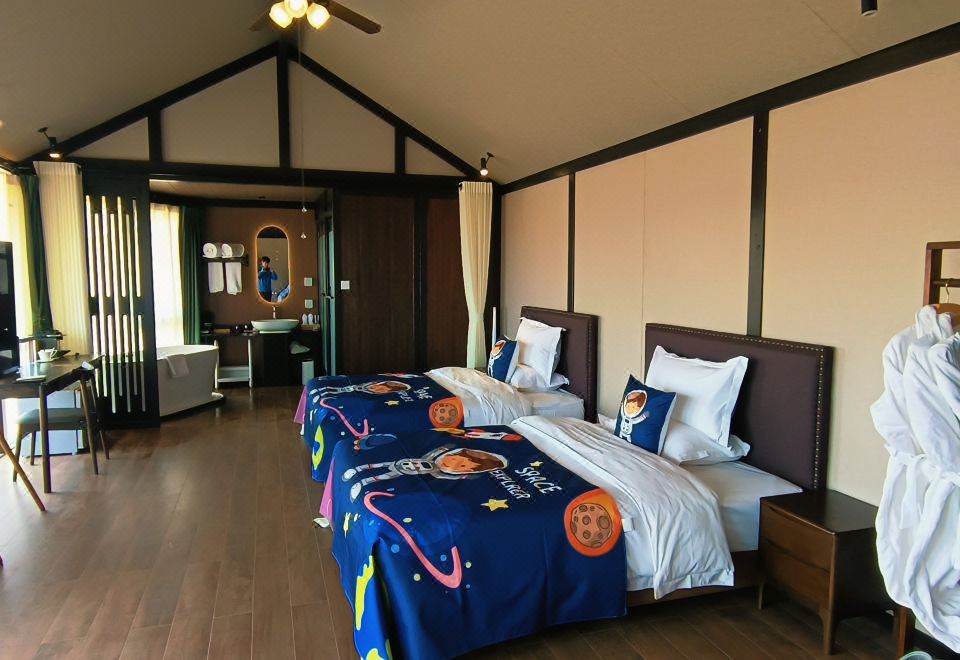 亲子木屋高级房（双床）