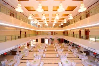 Yijiang Hotel