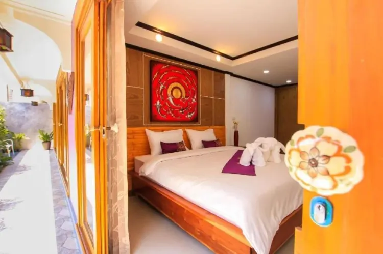 ห้องสแตนดาร์ด เตียงใหญ่ 1 เตียง