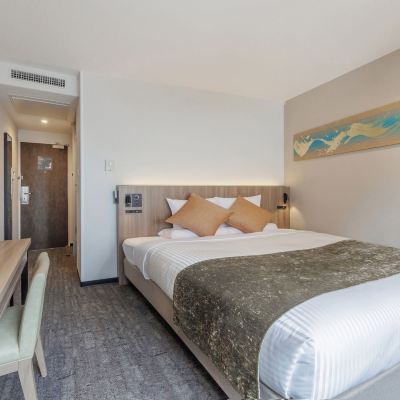 【リニューアル】スタンダードクイーン（禁煙） ホテルマイステイズ金沢片町 クーポン