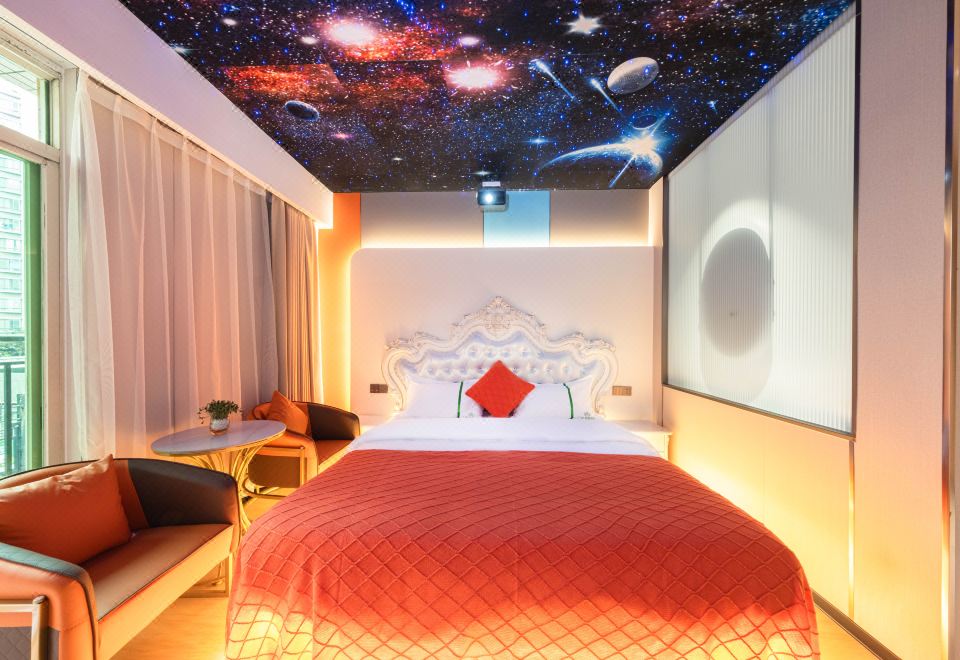 欧式星空影音房