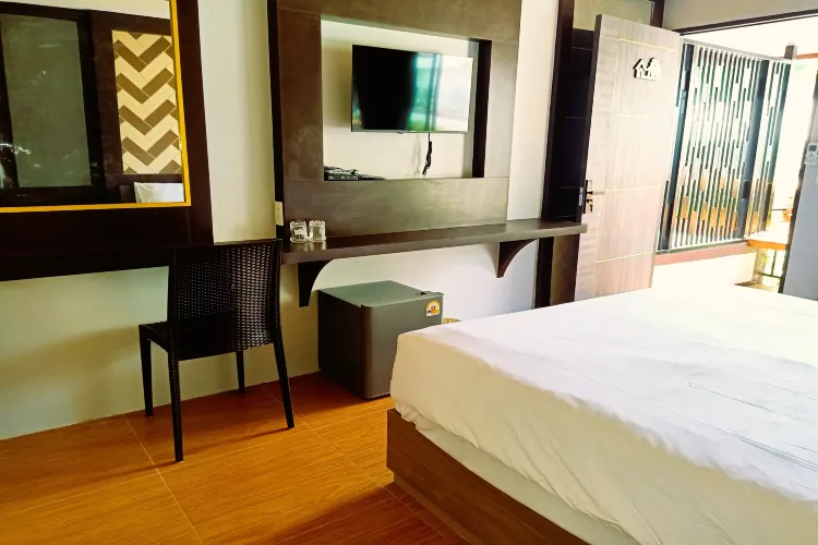 ห้องซูพีเรียร์ เตียงใหญ่ 1 เตียง