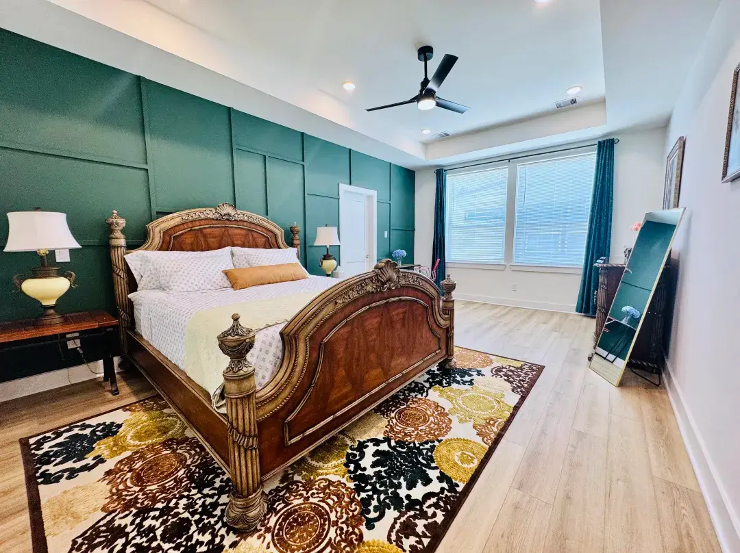Centrally Located Cozy Getaway Near Downtown - Humble, TX