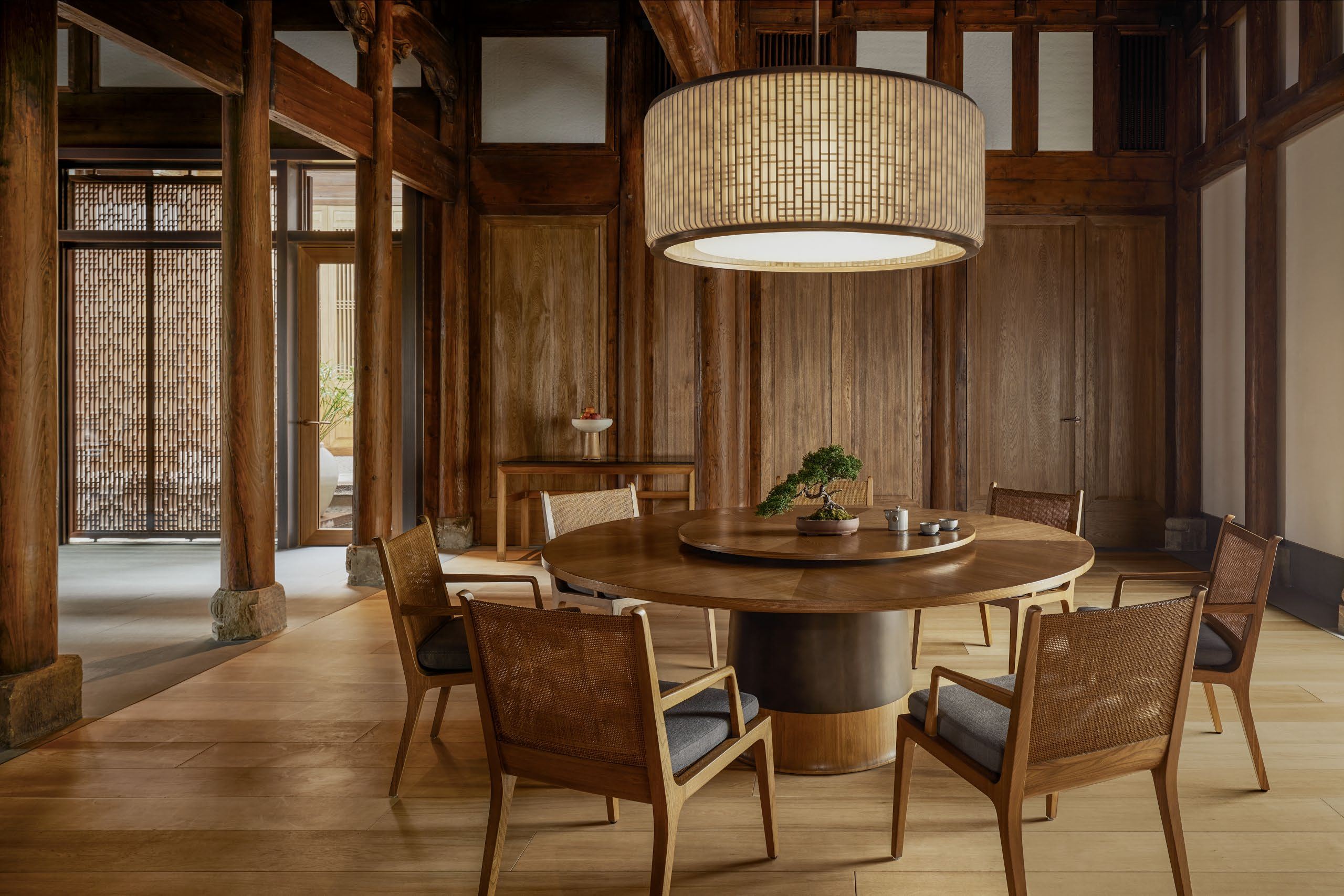 养云 · 古院四卧