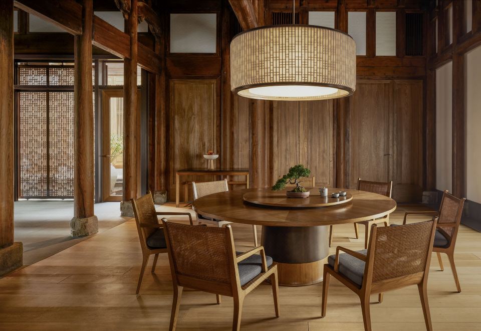 養云 · 古院四臥