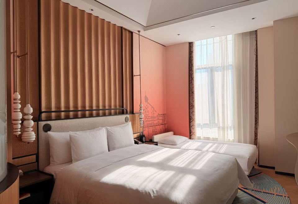 Hotel Indigo Xiamen HaicangFamily Leisure Triple Suite