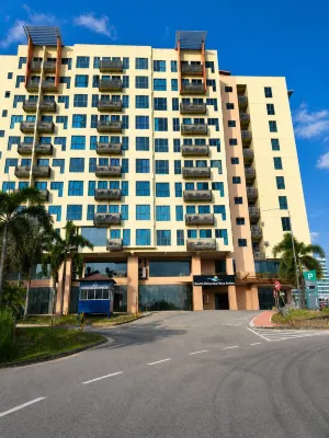 Ming SCSP ZacoSuites @ Kota Kinabalu City Centre Hoteles en 