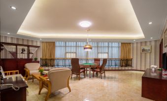 Jianglong Hotel (Dongguan Houjie Wanda Plaza)