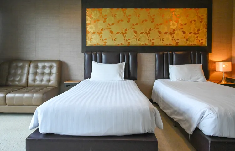 ห้องซูพีเรียร์ เตียงใหญ่ 1 เตียงหรือเตียงเดี่ยว 2 เตียง ไม่มีระเบียง