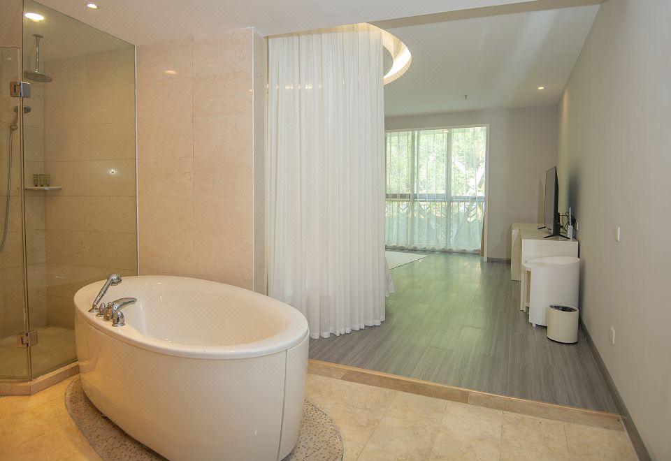 Nanyue Lotusland HotelRomantic Round-bed Room