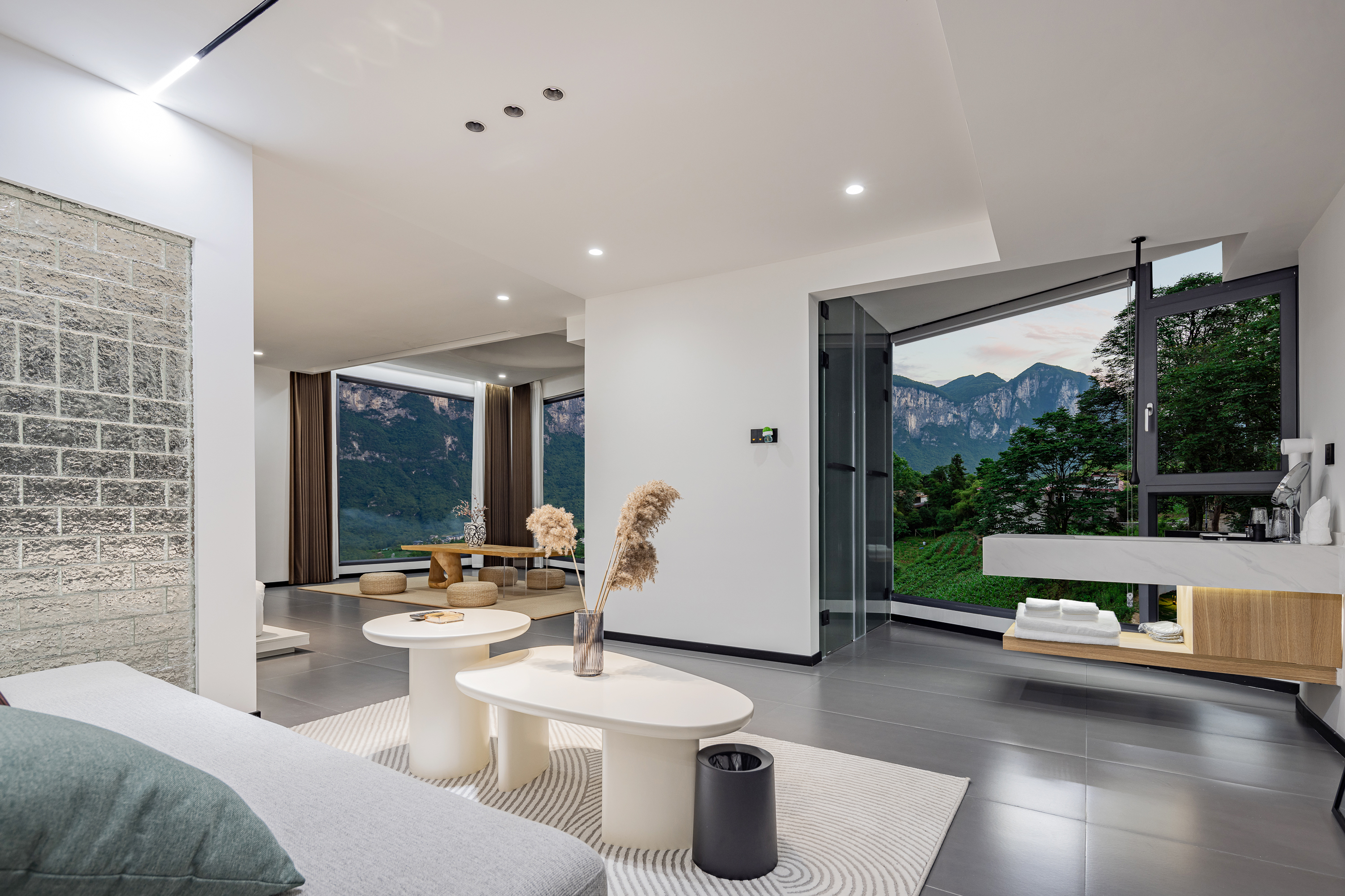 見山.270°星空山景大床房【智能客控+HCK小冰箱+智能投影+手機投屏+慕思乳膠床墊】