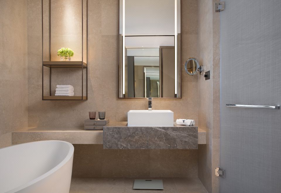 豪华城景套房-一揽鹭岛风华